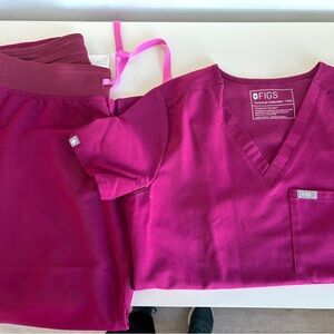 Figs Women's Scrub Set in Burgundy